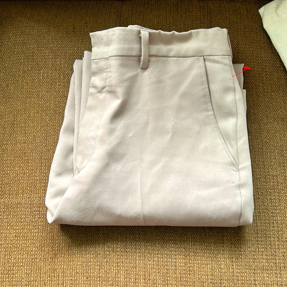 Pants 👍 - Picture 1 of 4